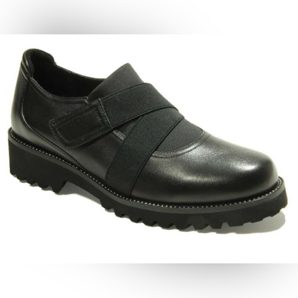 Vaneli Black Soft Leather Lug Sole Mary Jane Slip On Style Shoes Women’s Size 11